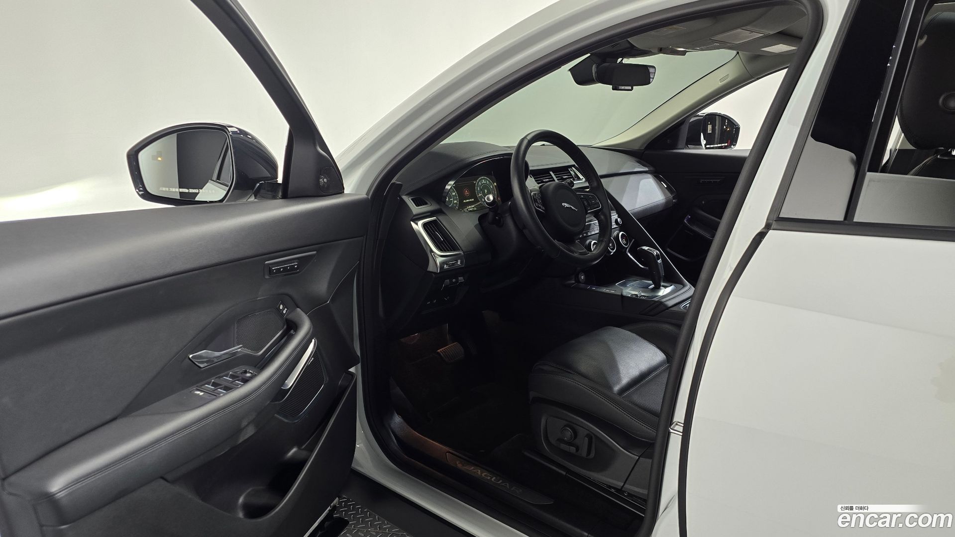 Jaguar E-PACE P250 SE