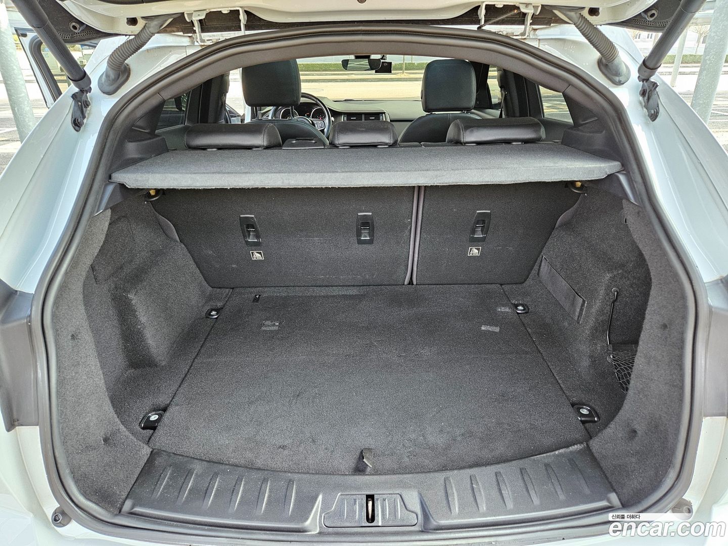 Jaguar E-PACE P250 S