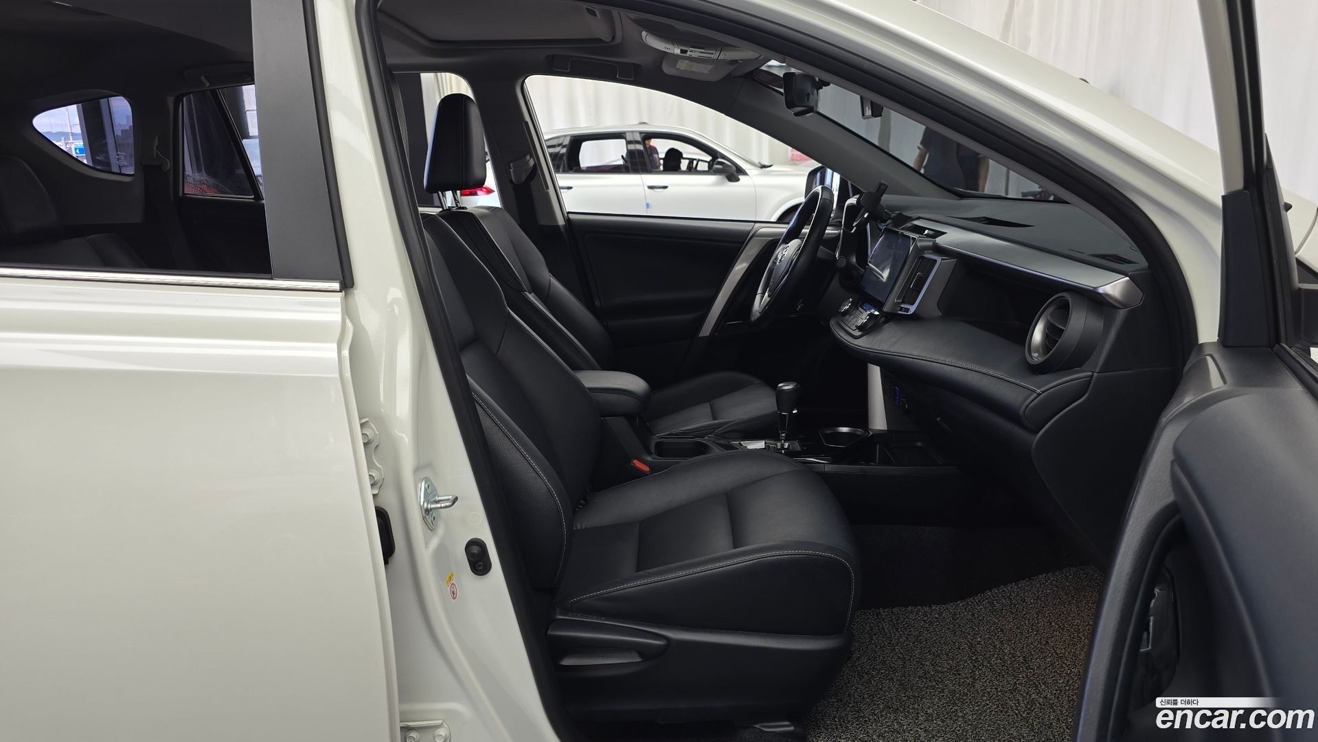 Toyota RAV4 2.5 2WD