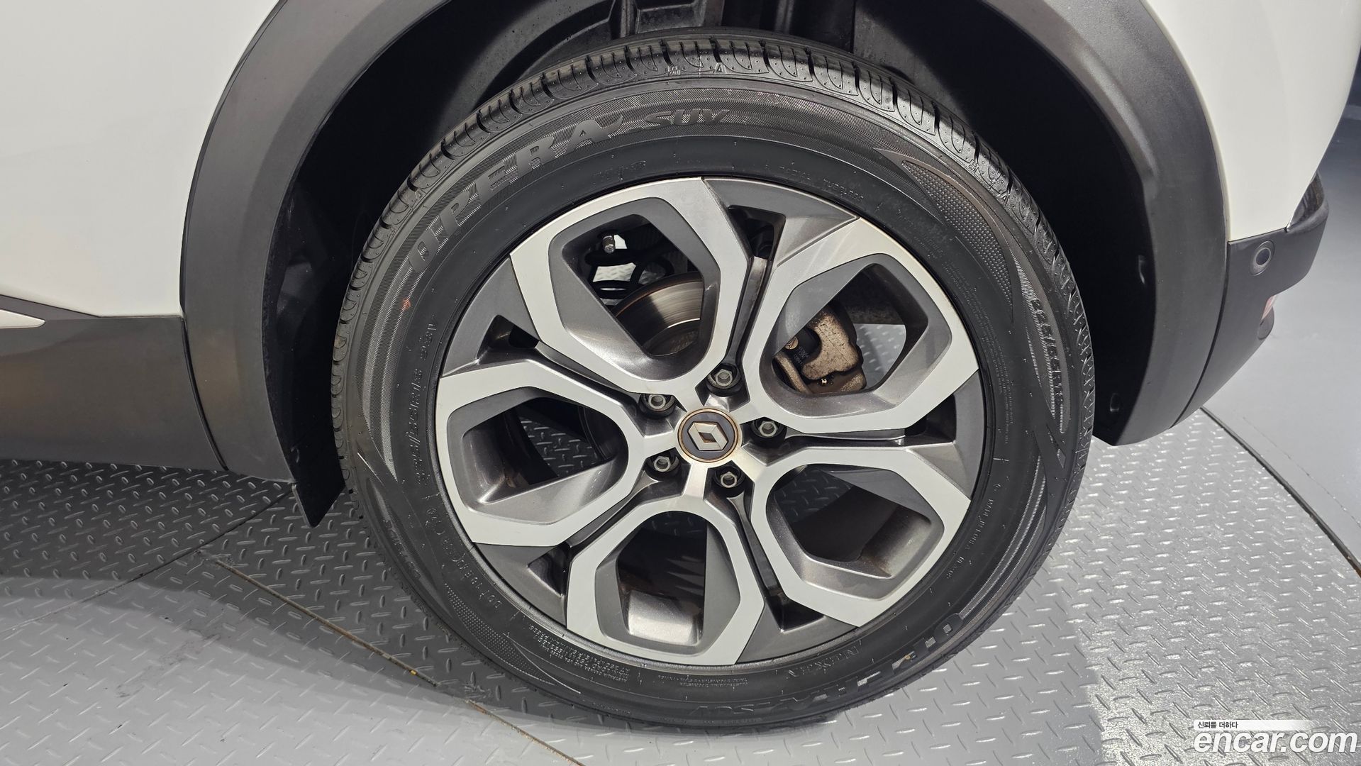 Renault Korea Captur 1.3 TCe Edition Paris