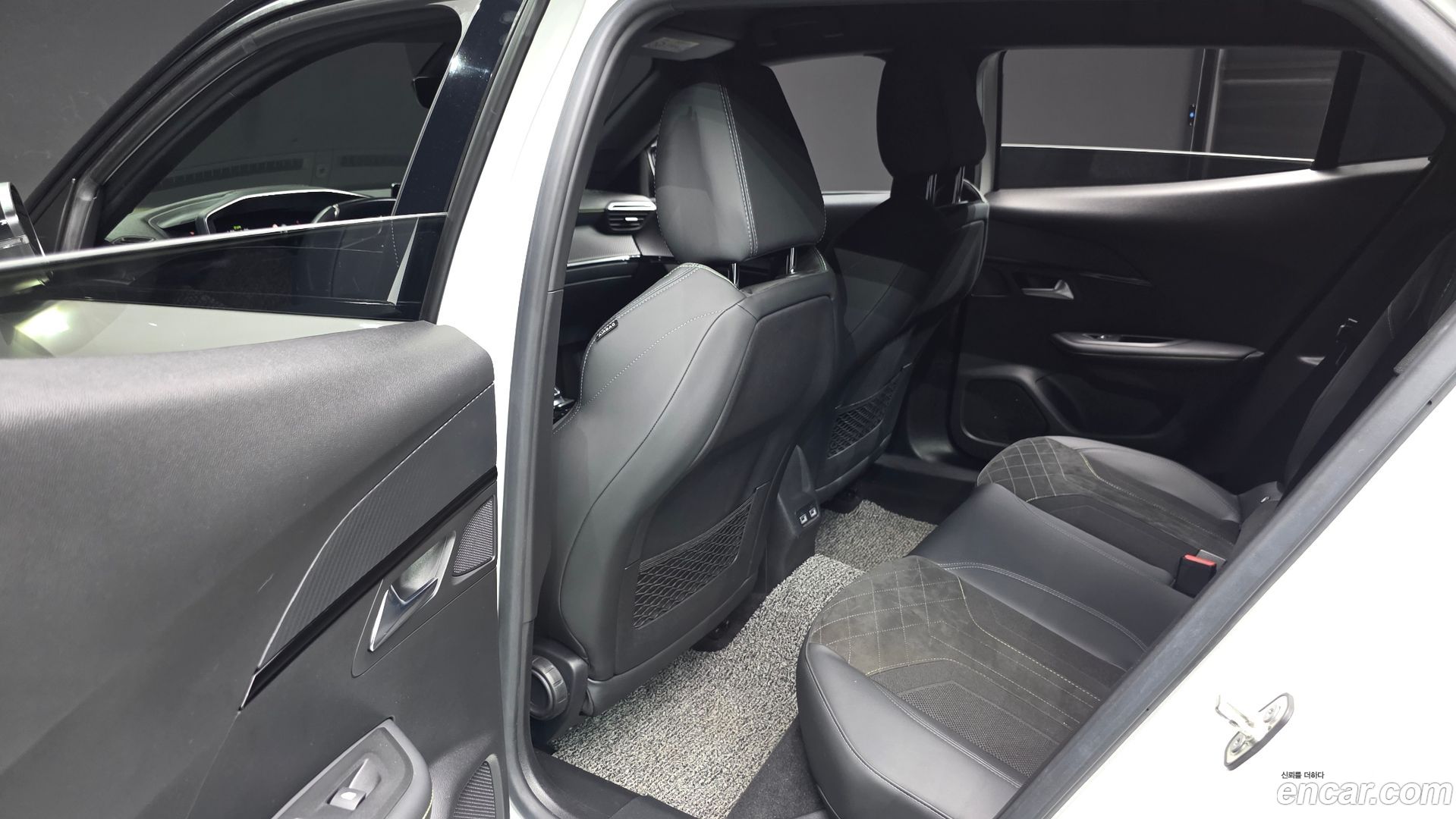 Peugeot 2008 1.5 BlueHDi GT Line