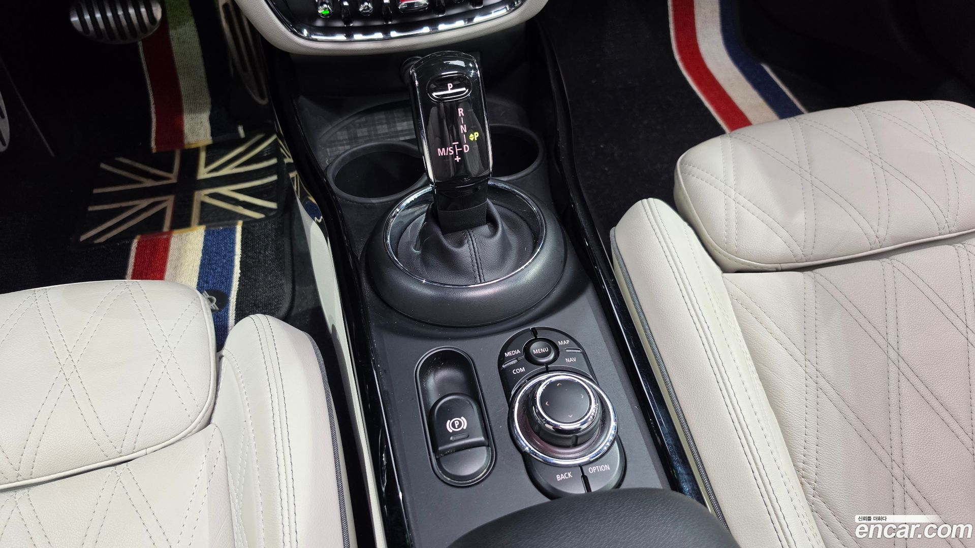 Mini Clubman Shadow Edition