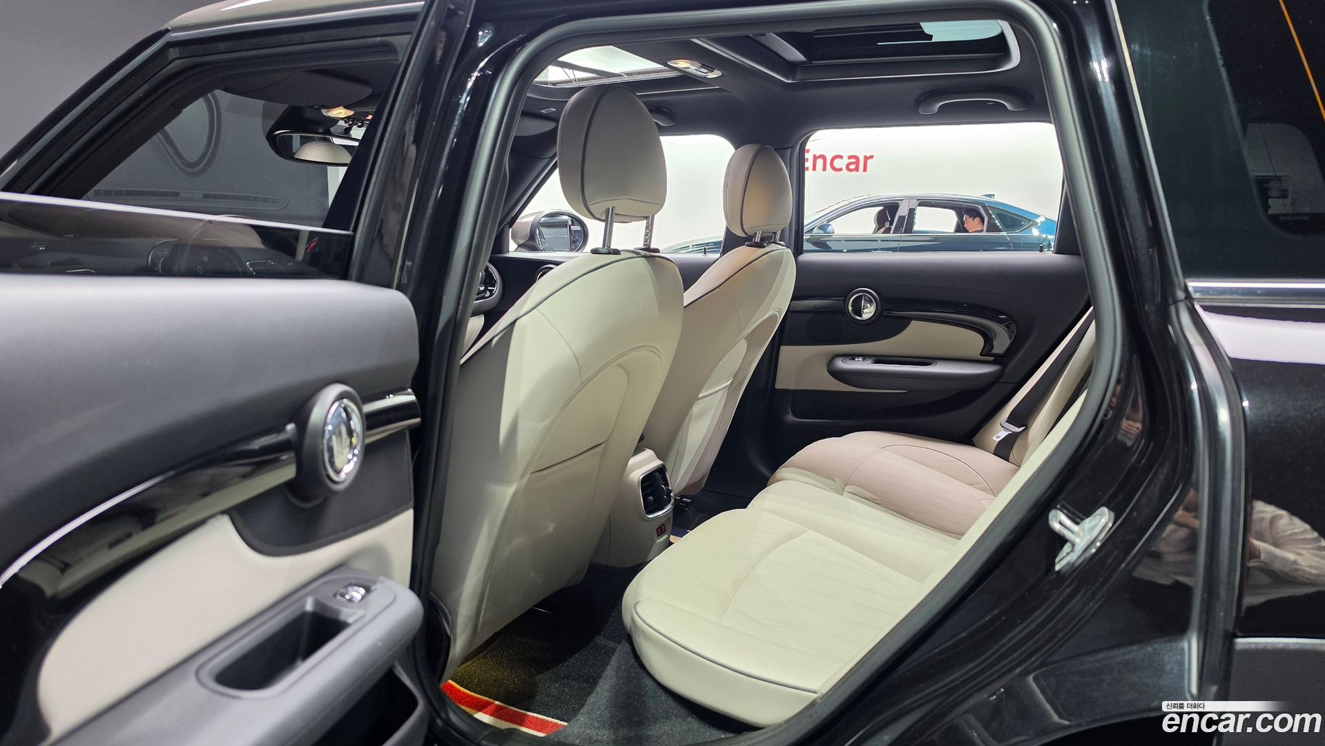 Mini Clubman Shadow Edition