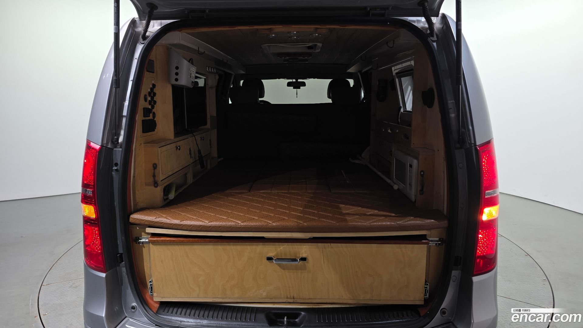 Hyundai Starex Camping car