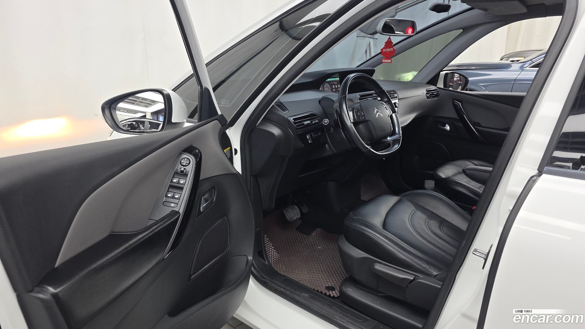 Citron / DS C4 Picasso 1.6 B-HDI Feel