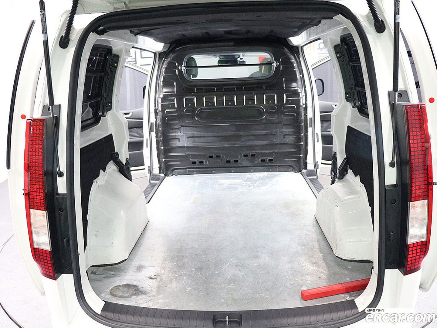 Hyundai Staria Cargo 3-Seater 2021