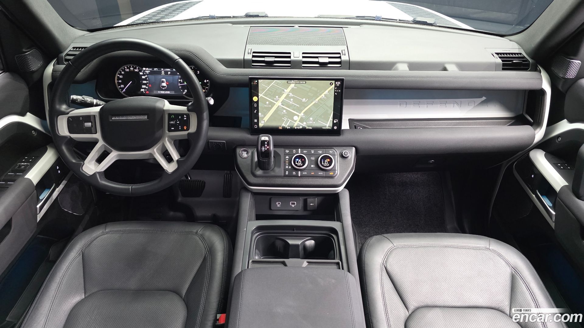 Land Rover Defender 110 D250 SE