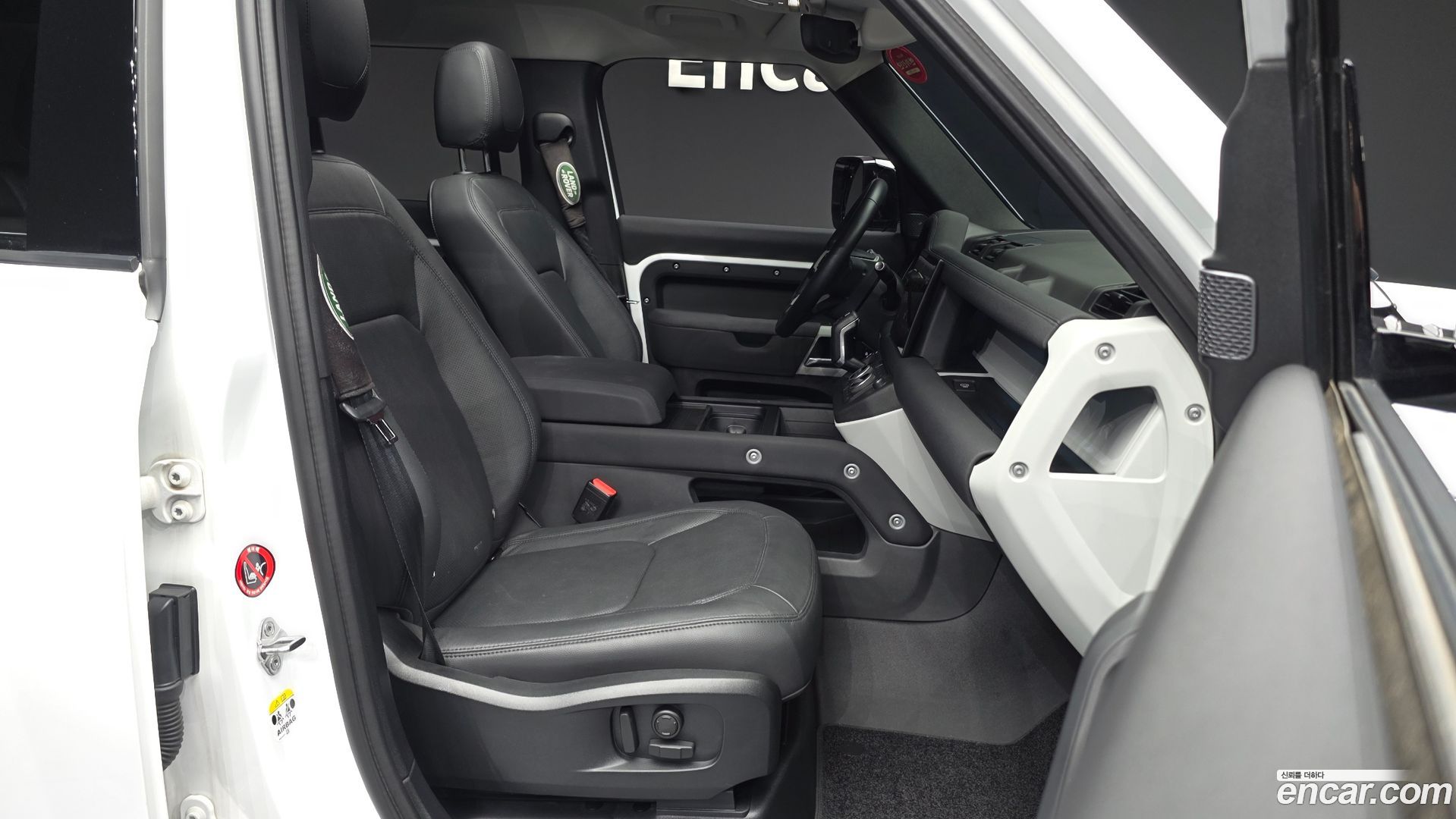 Land Rover Defender 110 D250 SE