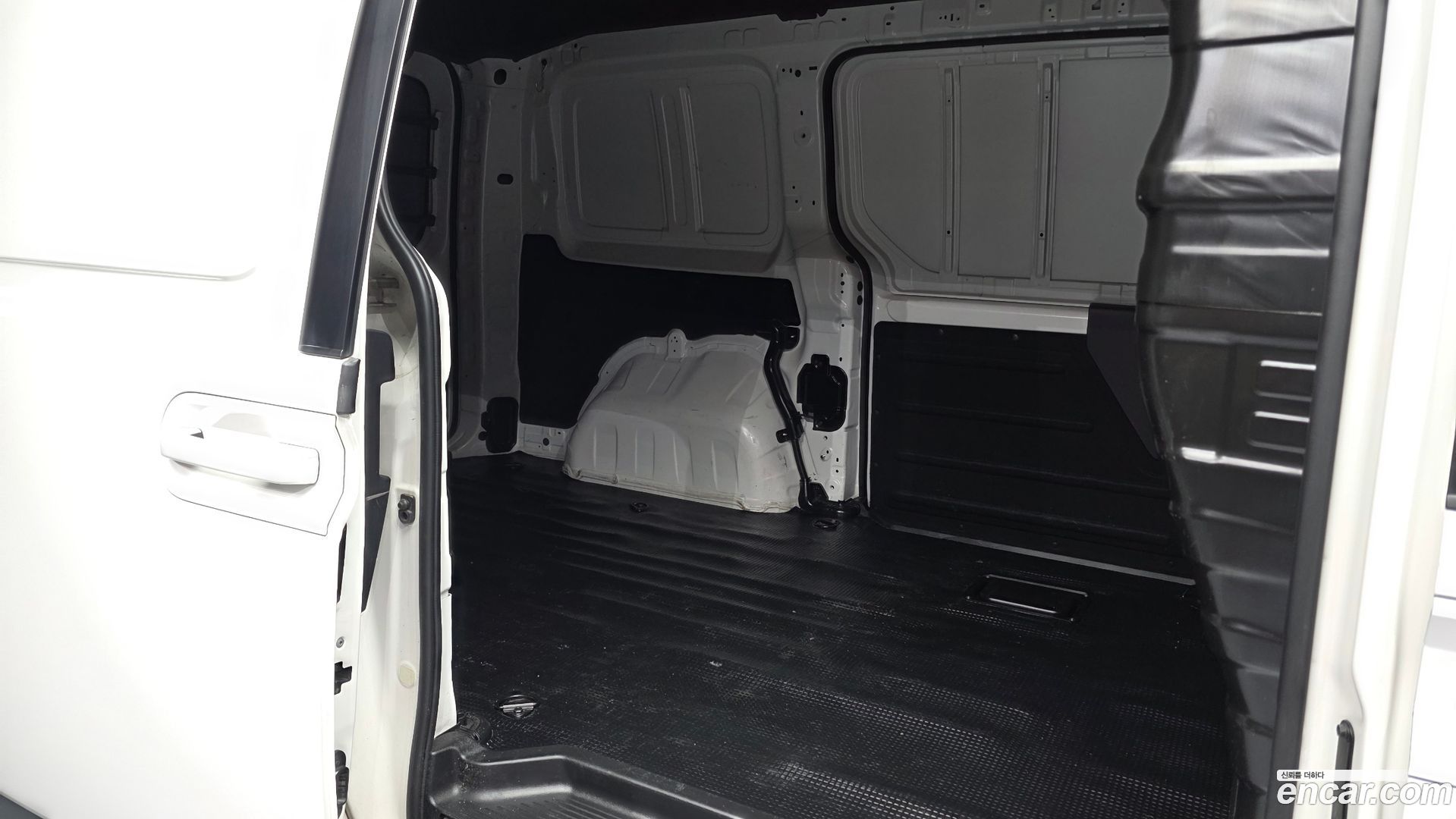 Hyundai Staria Cargo 3-Seater 2021