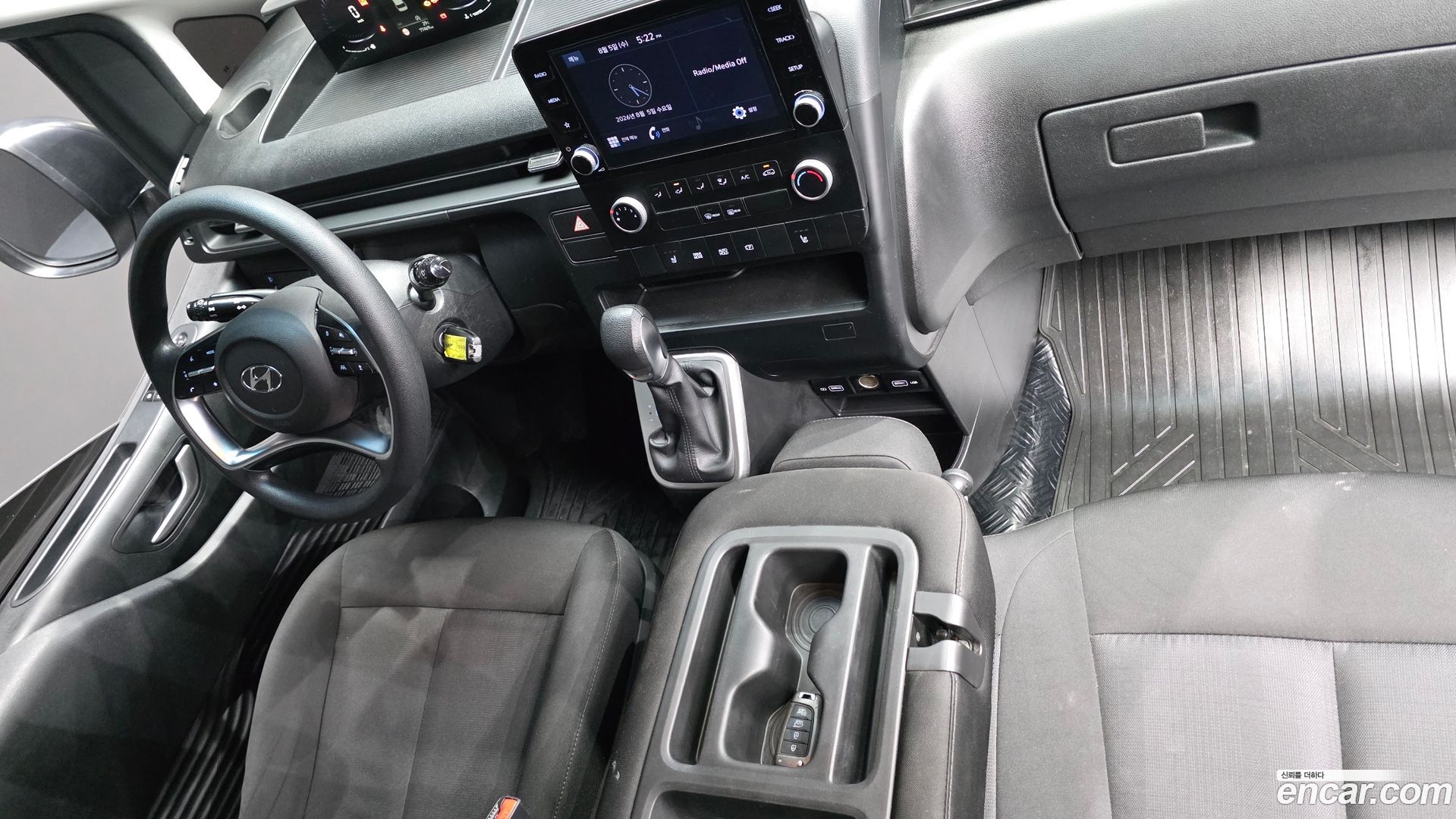 Hyundai Staria Cargo 3-Seater 2021