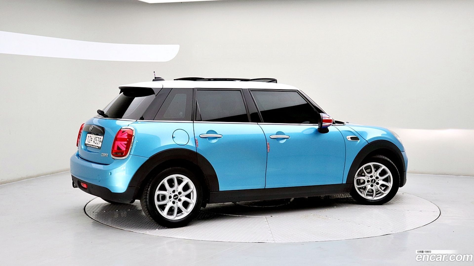 Mini Cooper 5Door HIGH