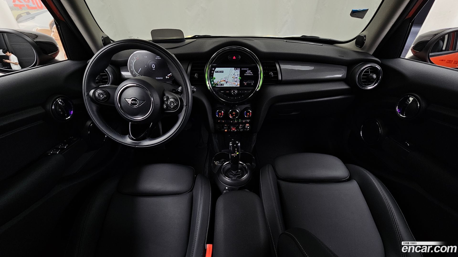 Mini Cooper 5Door HIGH