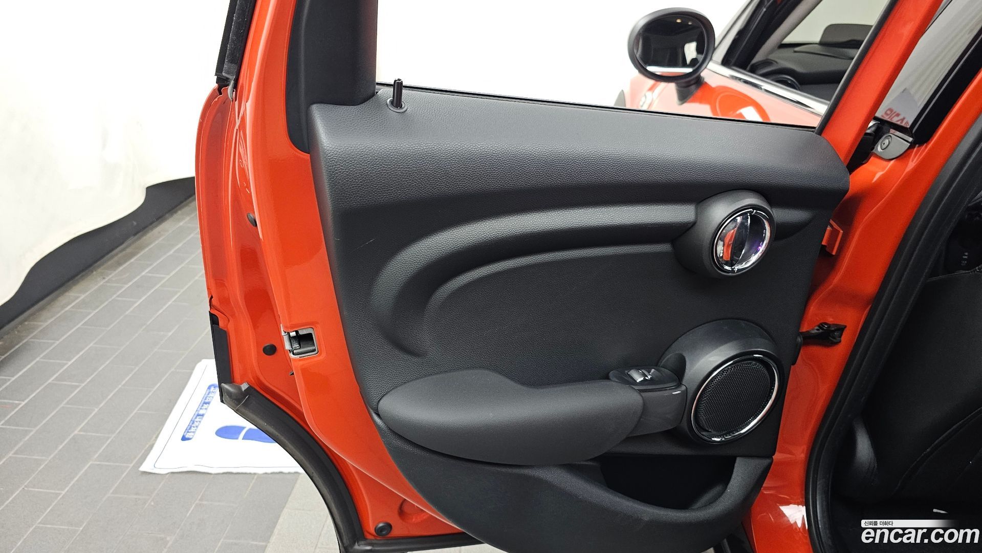 Mini Cooper 5Door HIGH