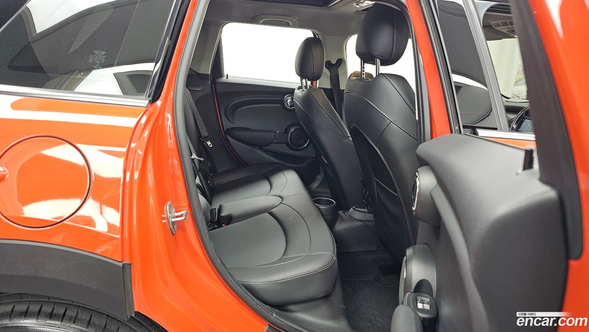 Mini Cooper 5Door HIGH
