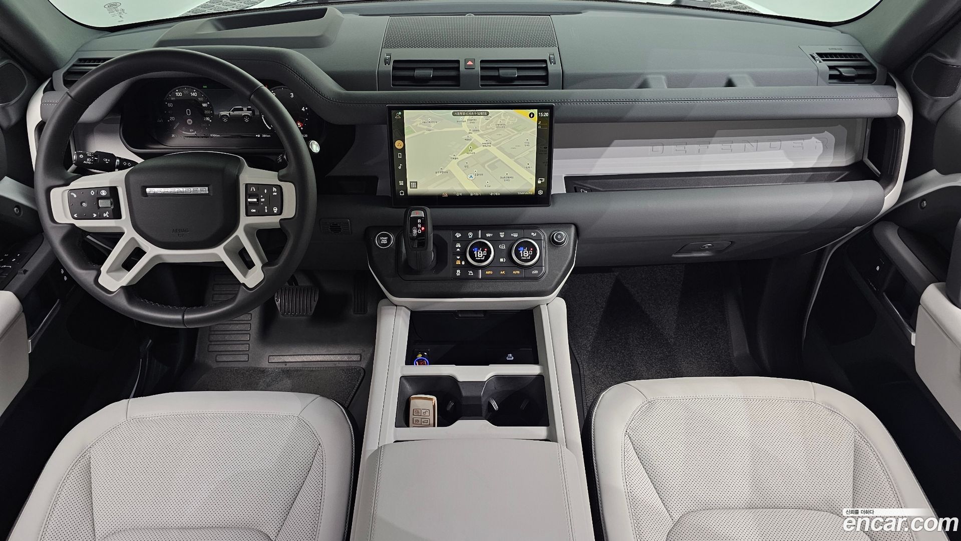 Land Rover Defender 90 D250 X-Dynamic SE
