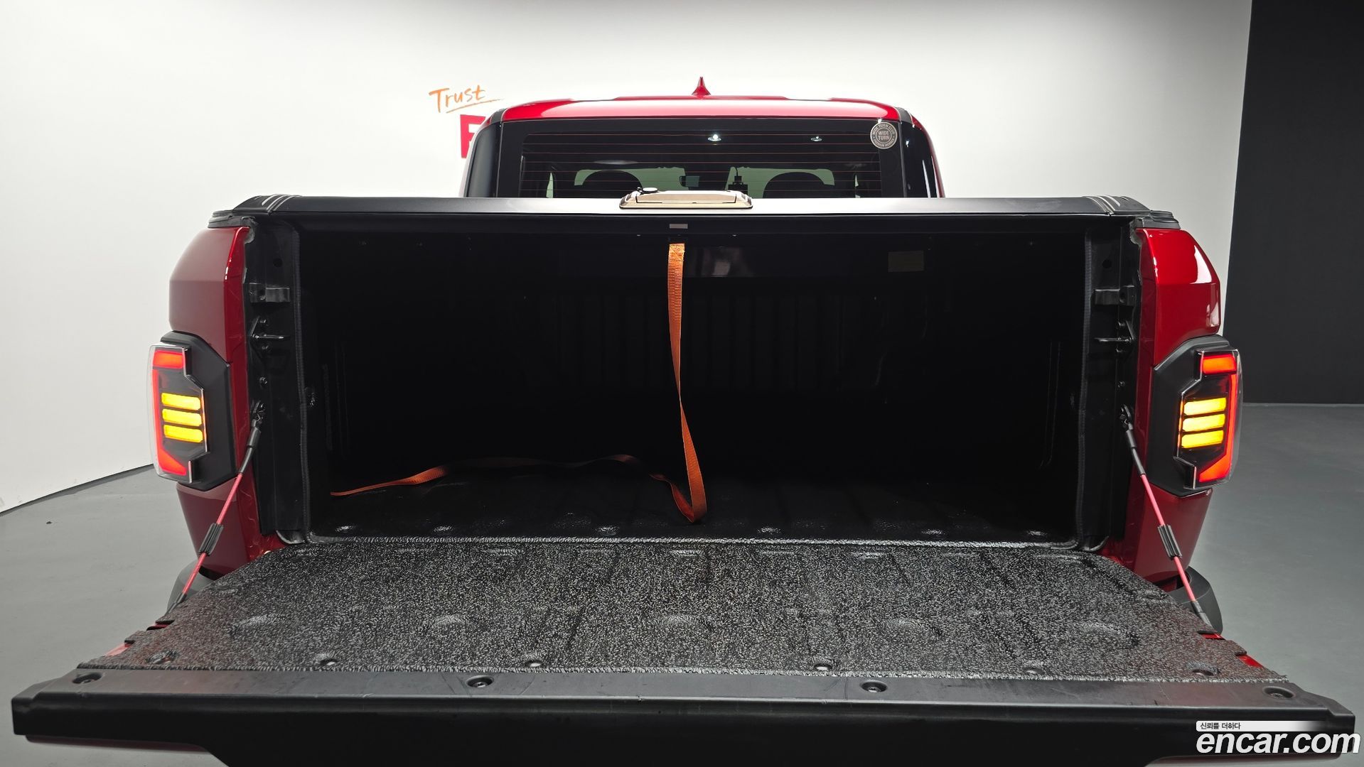 Kia Tasman 2.5T Gasoline 2WD