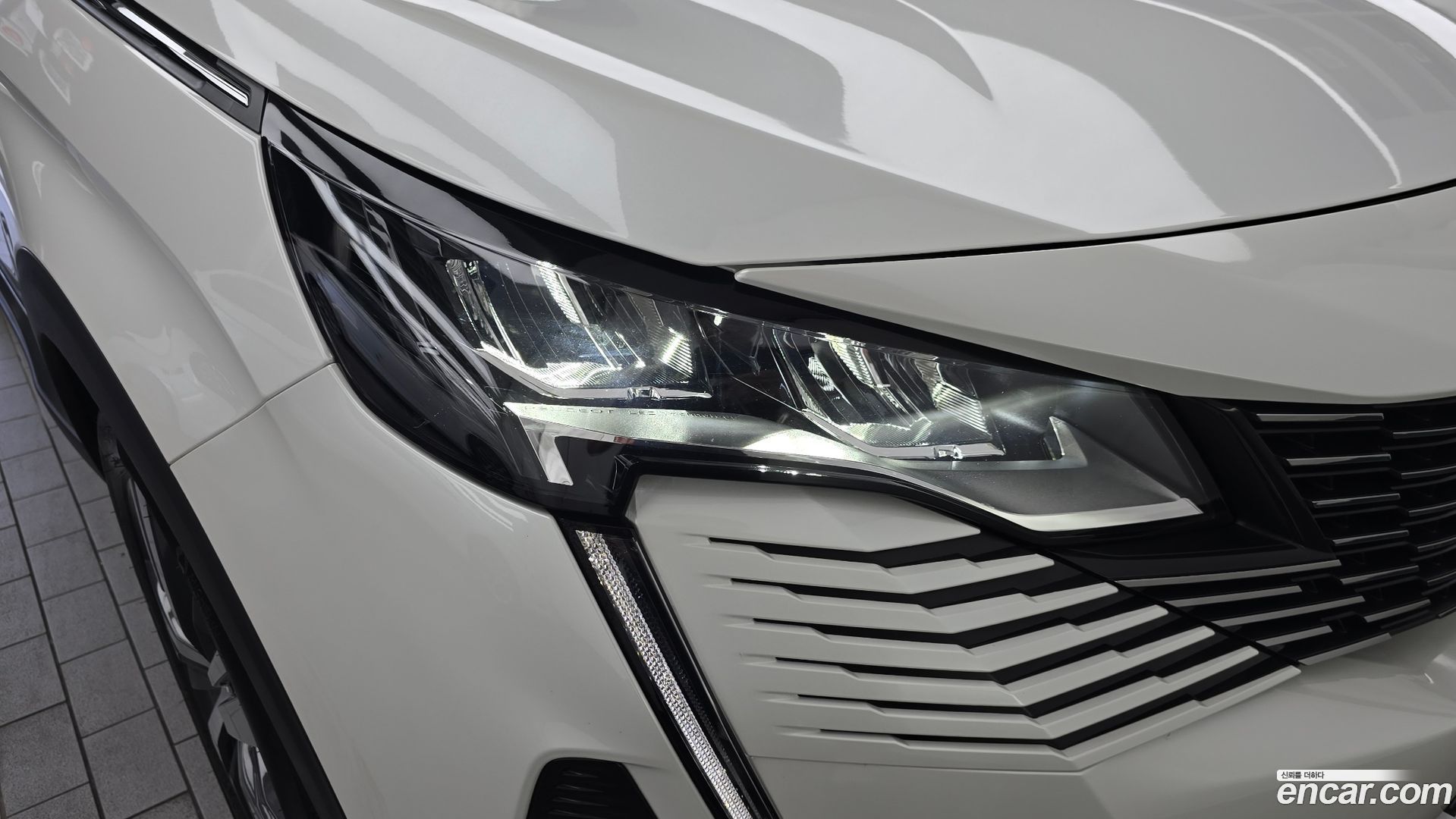 Peugeot 5008 1.2 Pure Tech Allure