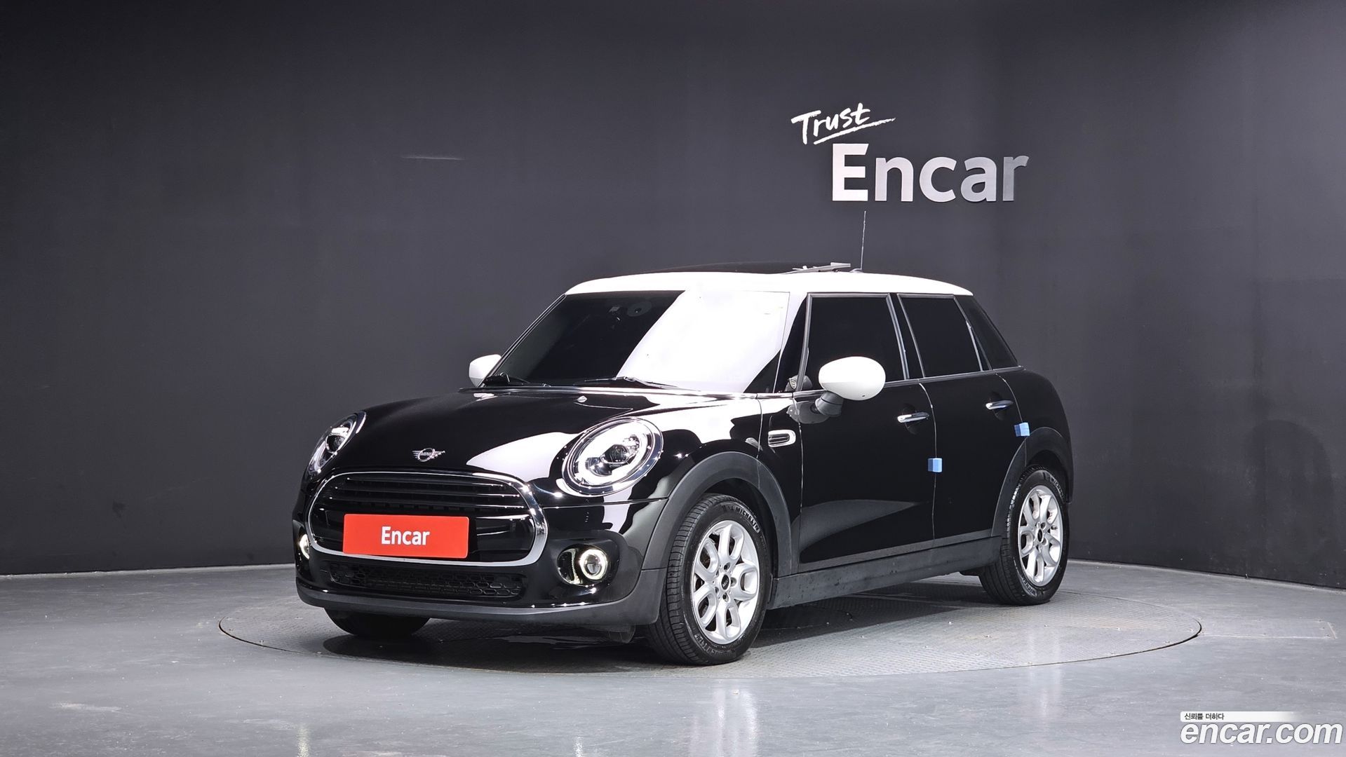 Mini Cooper 5Door HIGH