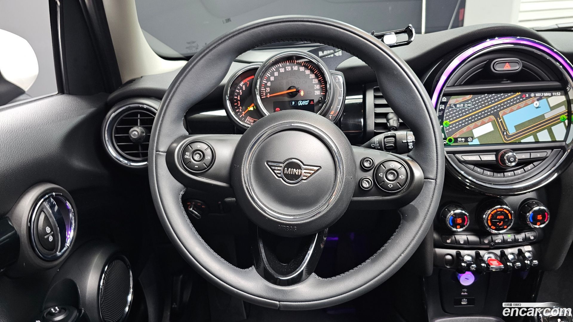 Mini Cooper 5Door HIGH