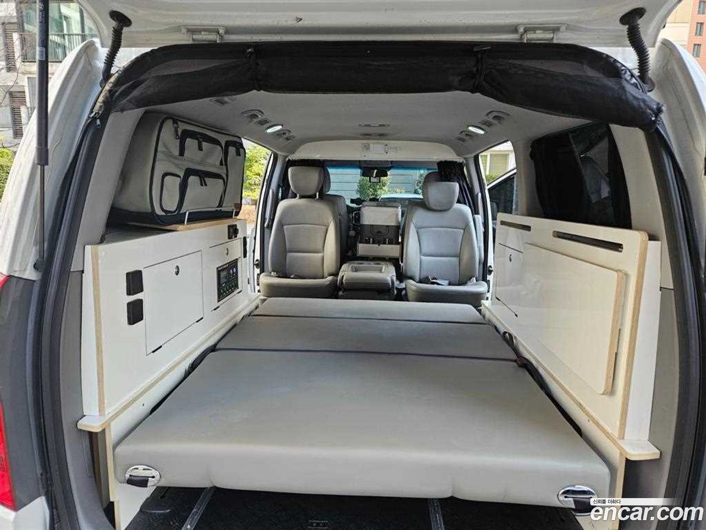 Hyundai Starex Camping car