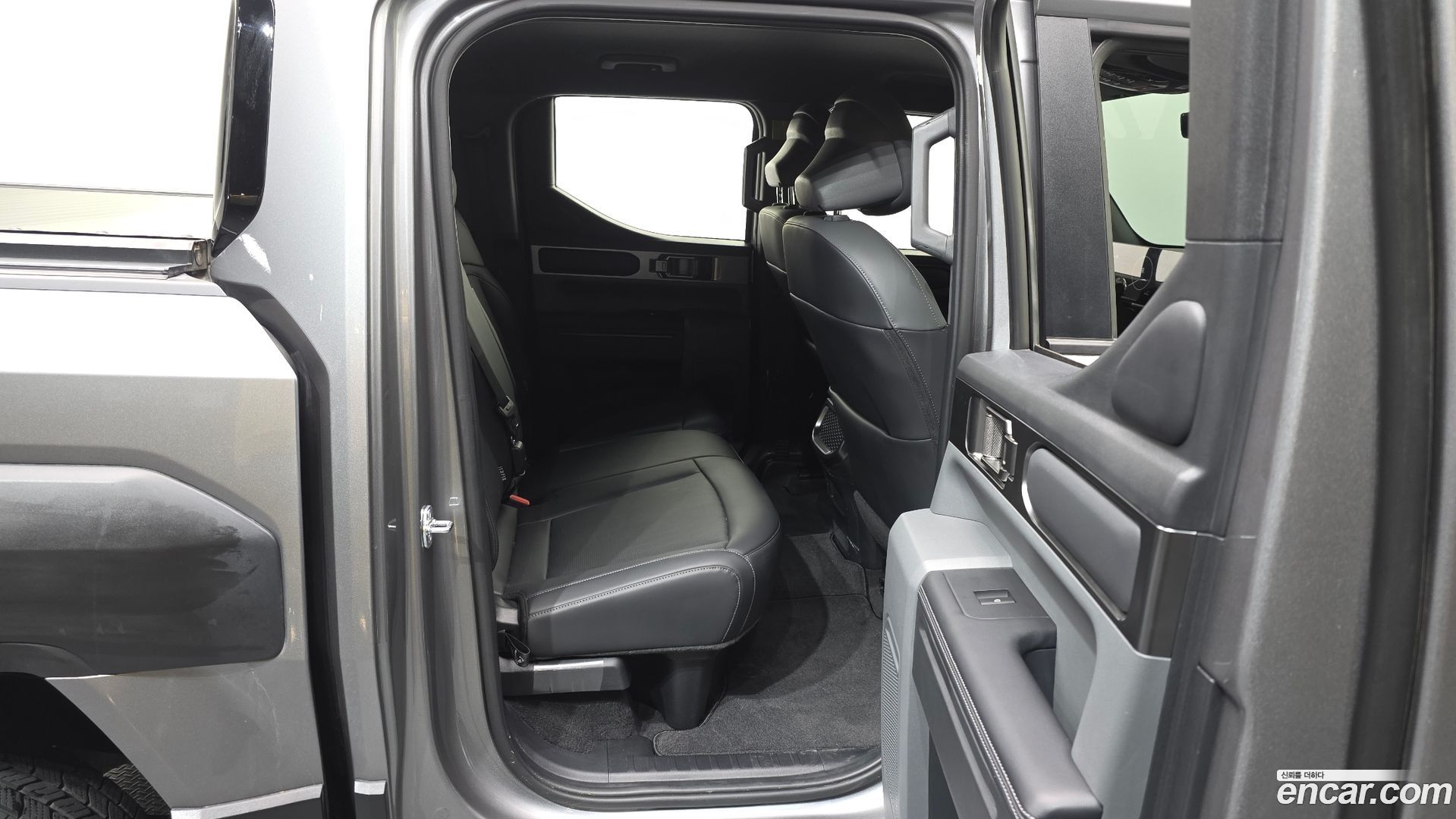 Kia Tasman 2.5T Gasoline 4WD