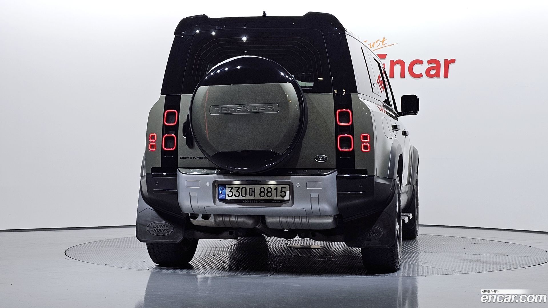 Land Rover Defender 110 D250 SE