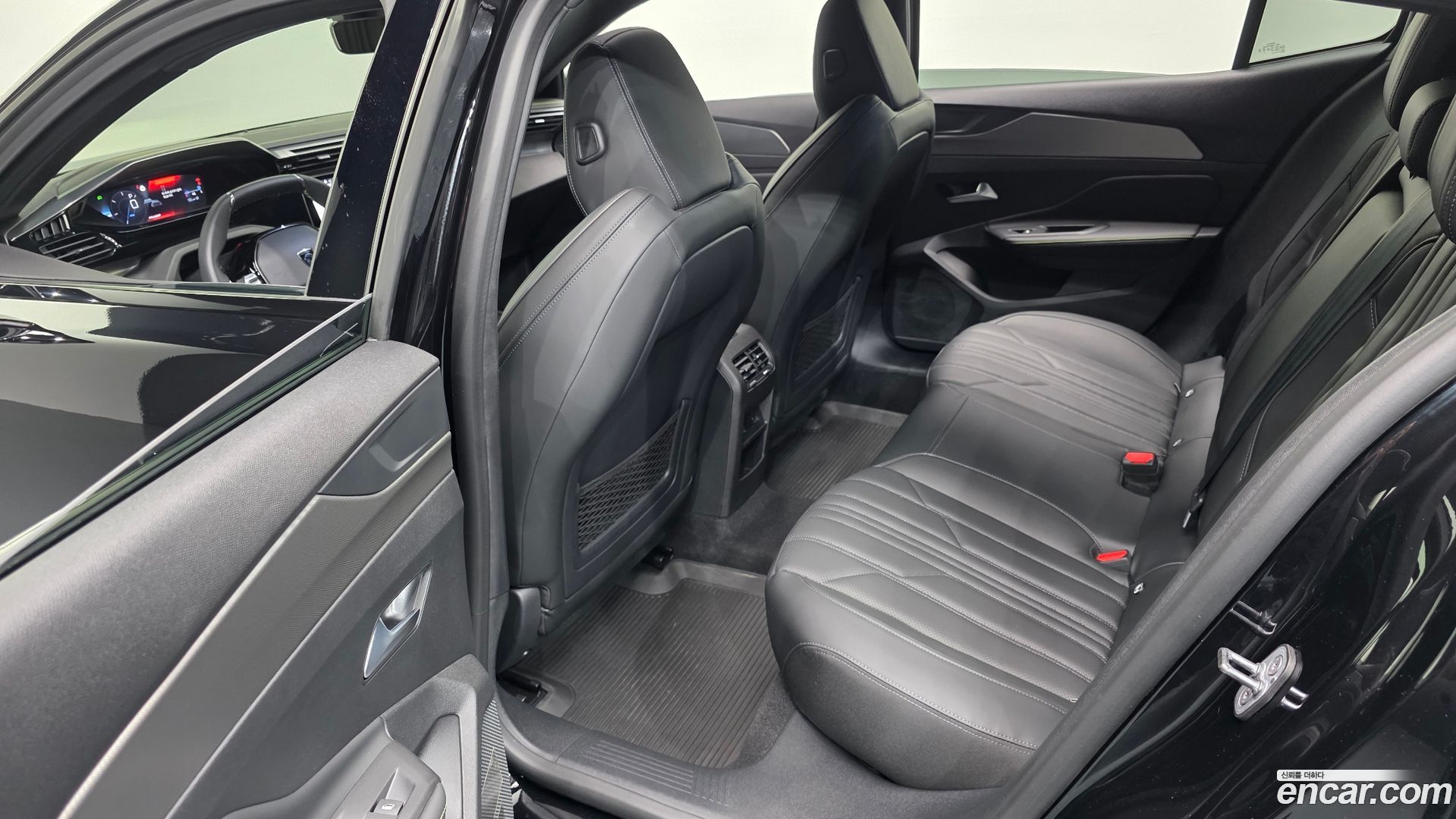 Peugeot 408 1.2 Pure Tech GT