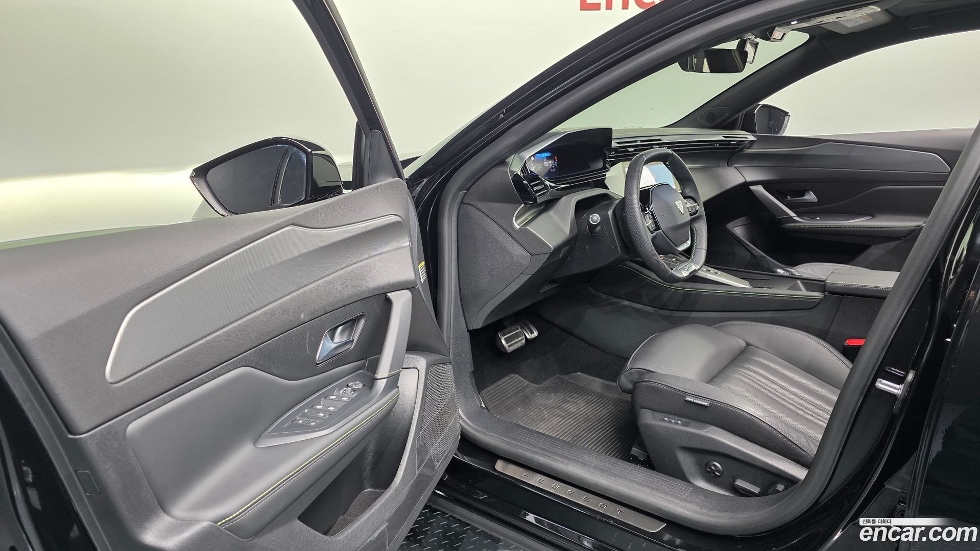 Peugeot 408 1.2 Pure Tech GT