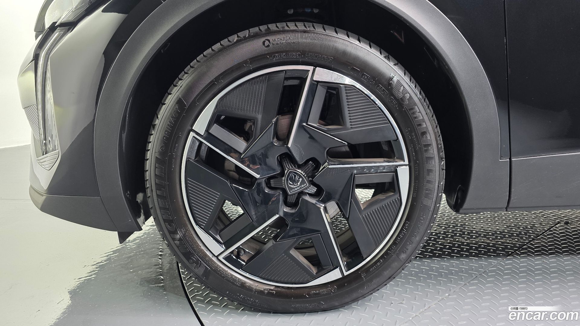Peugeot 408 1.2 Pure Tech GT