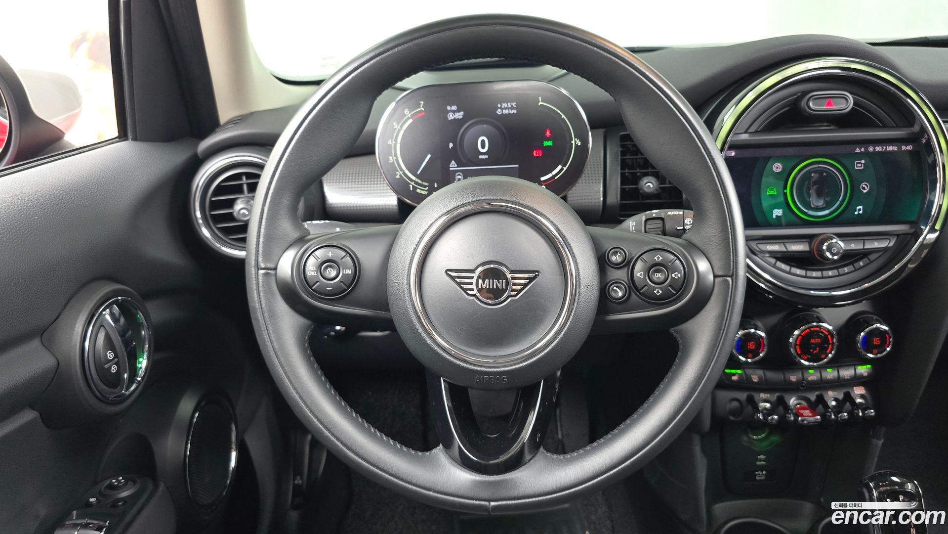 Mini Cooper 5Door HIGH