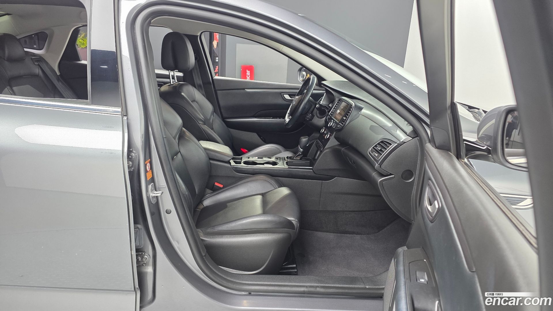 Renault Korea SM6 2.0 LPe SE Plus