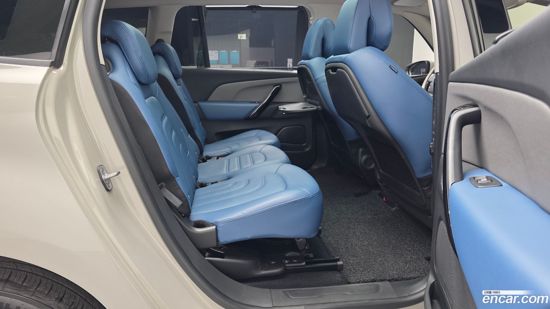 Citron / DS C4 SpaceTourer 1.5 BlueHDi Feel