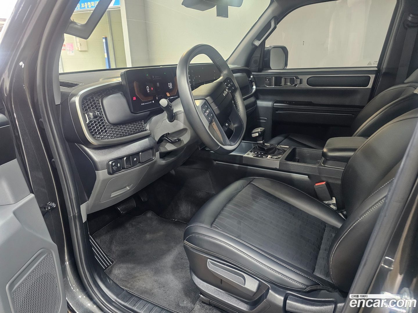 Kia Tasman 2.5T Gasoline 2WD