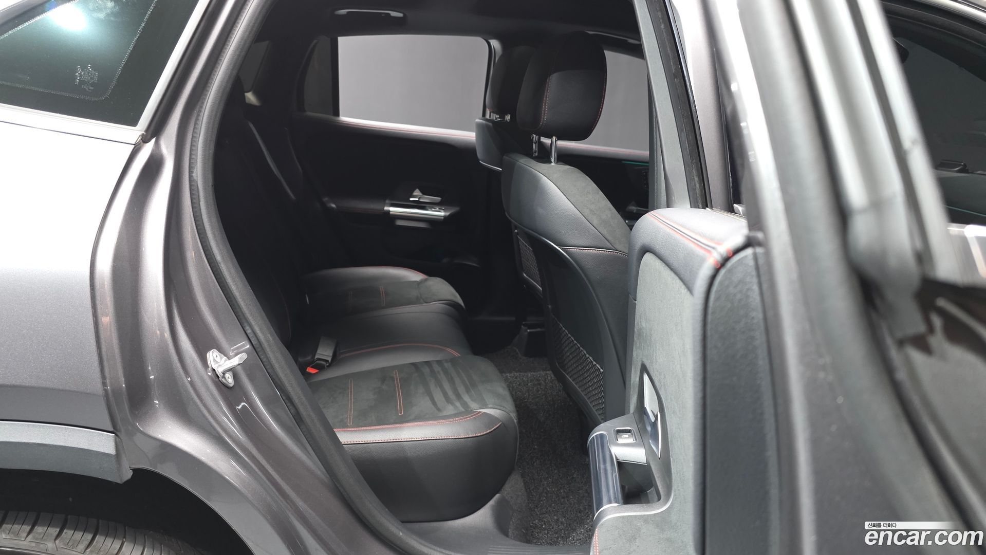 Mercedes-Benz GLA-Class GLA250 4MATIC 2020
