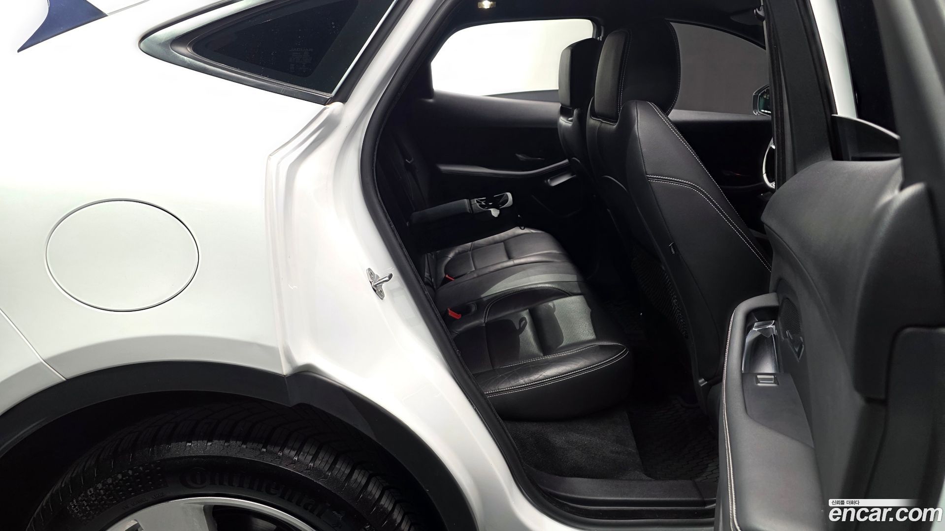 Jaguar E-PACE R250 R-Dynamic SE