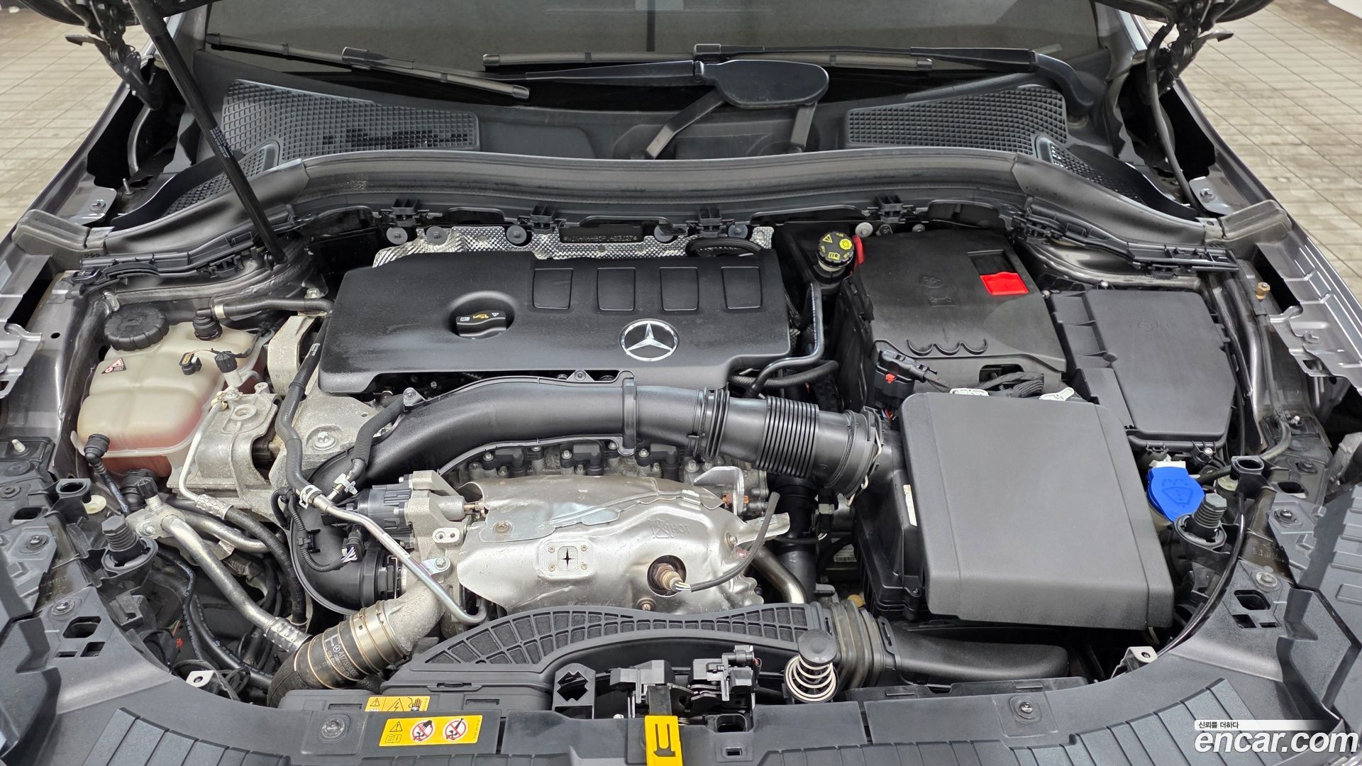 Mercedes-Benz GLA-Class GLA250 4MATIC