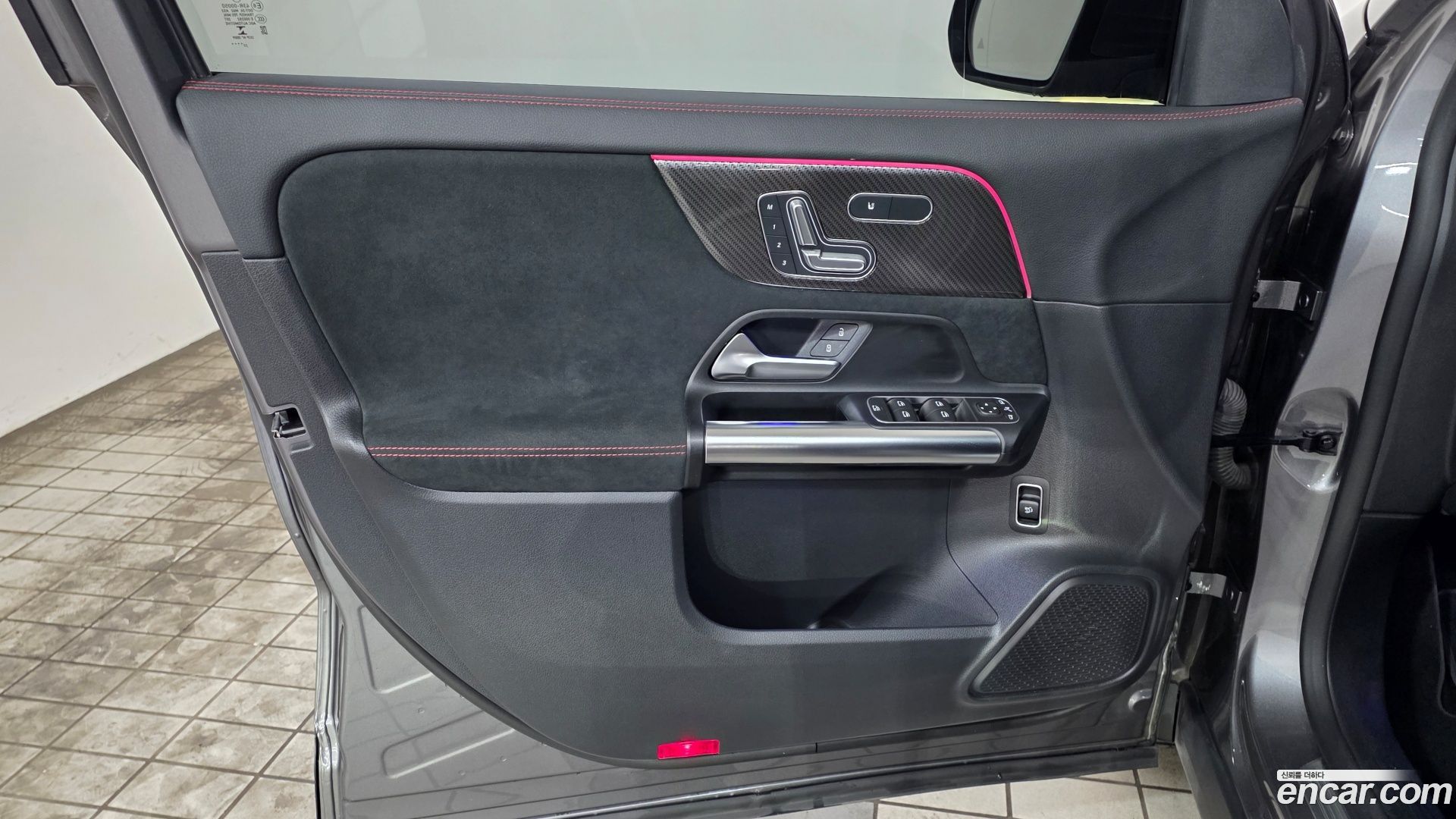 Mercedes-Benz GLA-Class GLA250 4MATIC