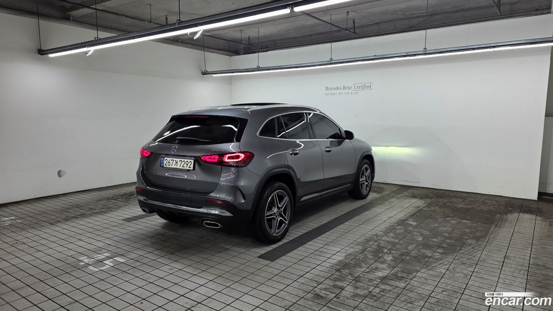 Mercedes-Benz GLA-Class GLA250 4MATIC