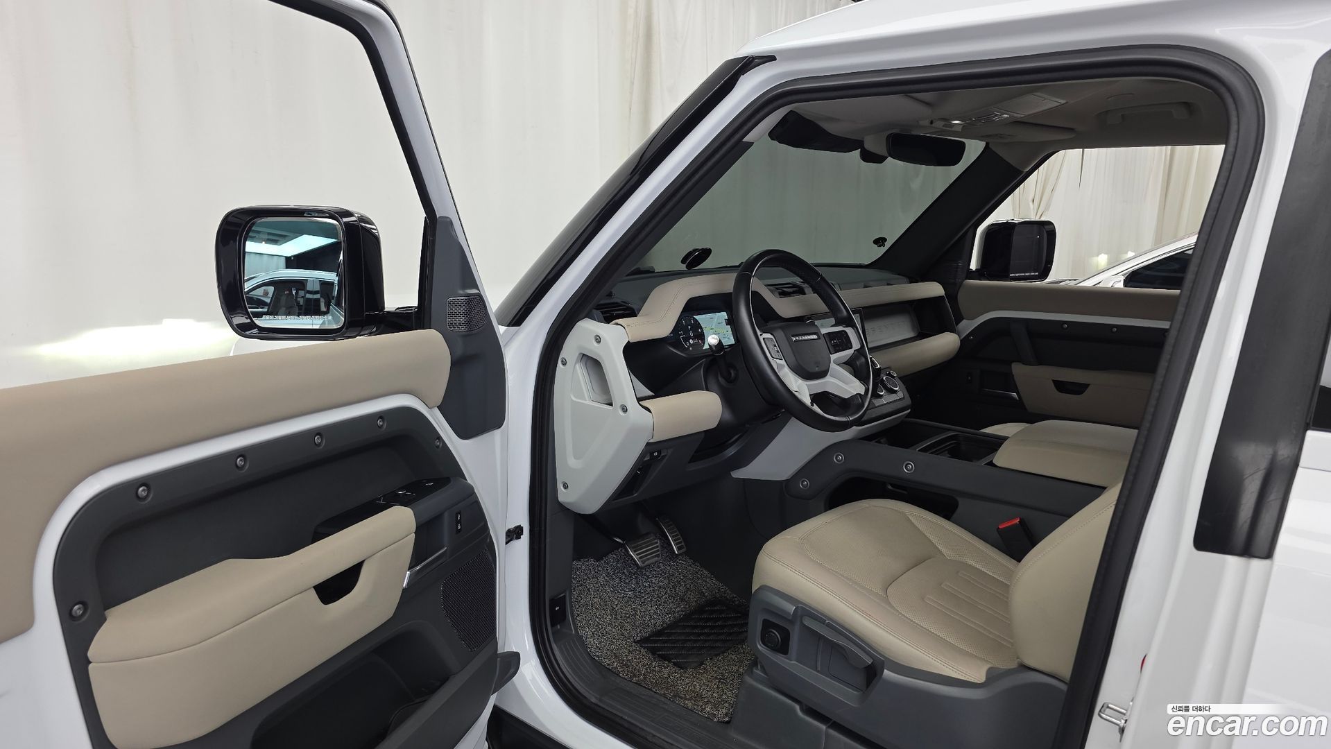 Land Rover Defender 90 D250 S