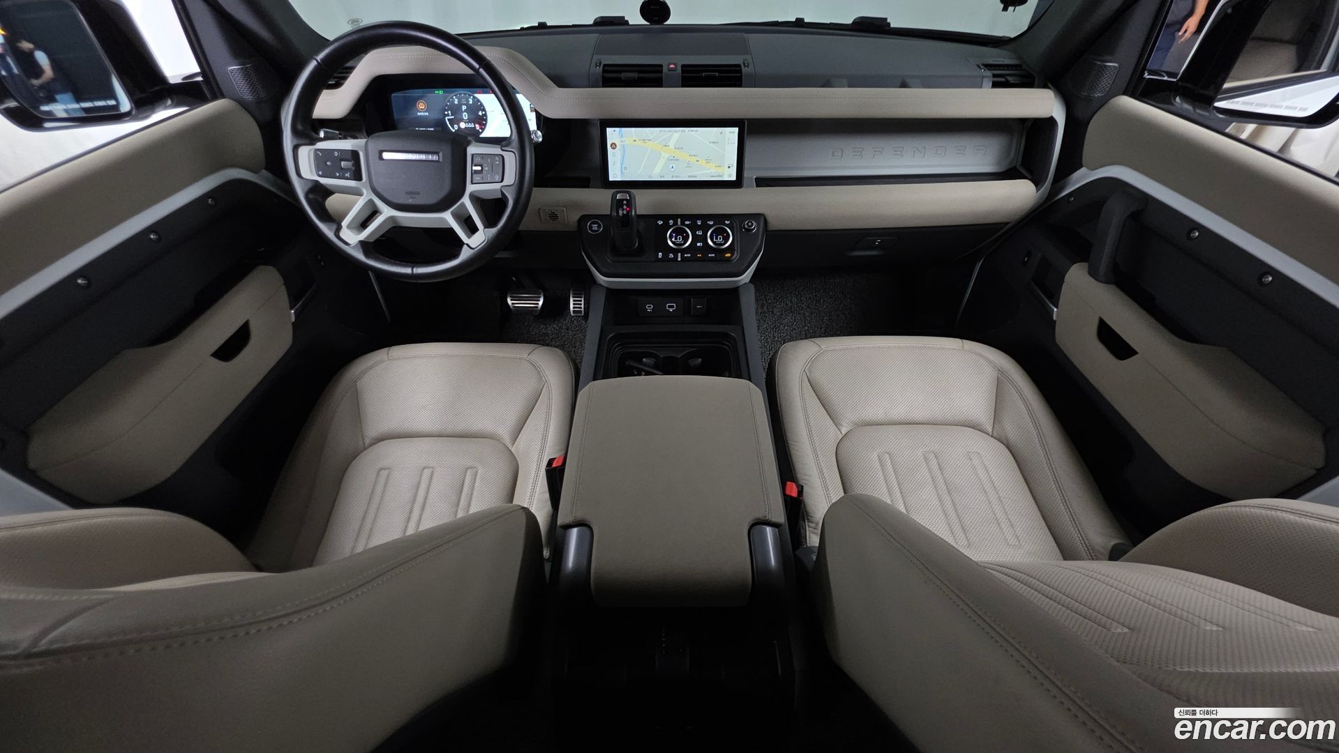 Land Rover Defender 90 D250 S