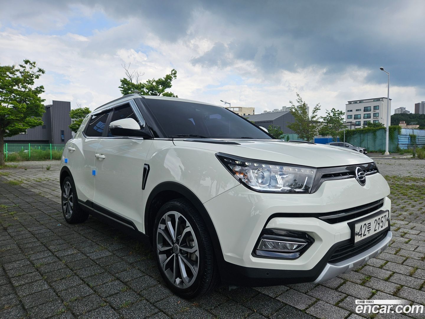 KG Mobility TIBOLI LX 2WD