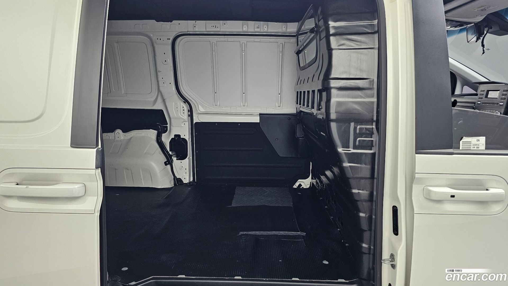 Hyundai Staria Cargo 3-Seater 2021