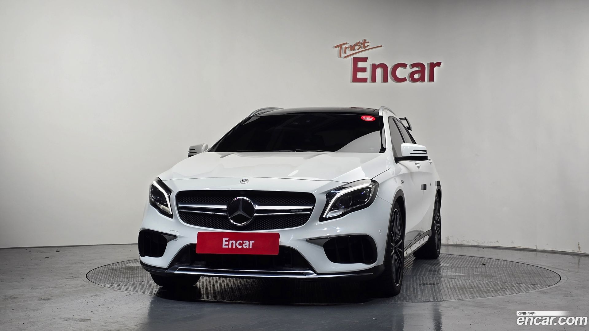 Mercedes-Benz GLA-Class GLA45 AMG 4MATIC 2017