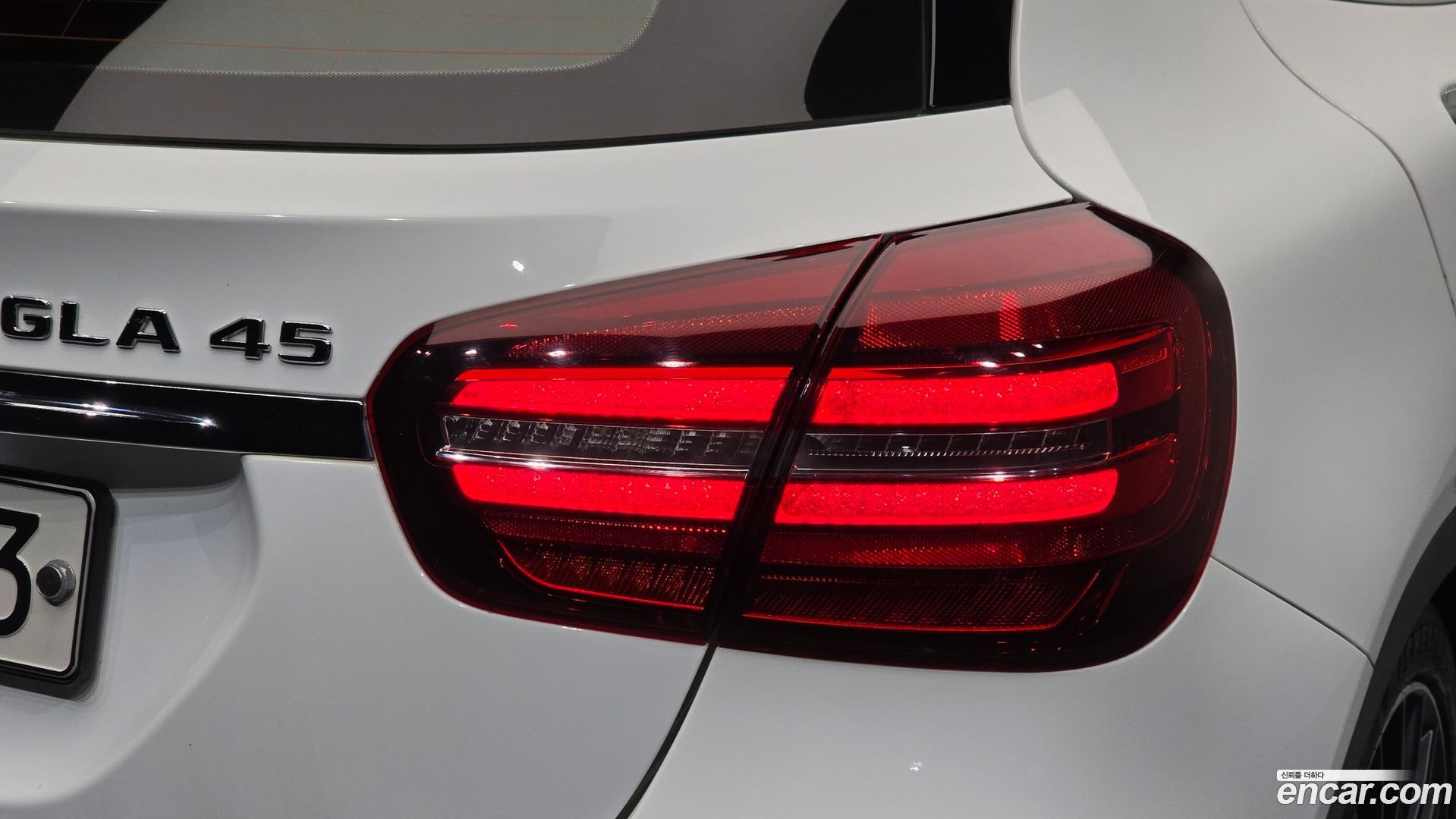 Mercedes-Benz GLA-Class GLA45 AMG 4MATIC 2017