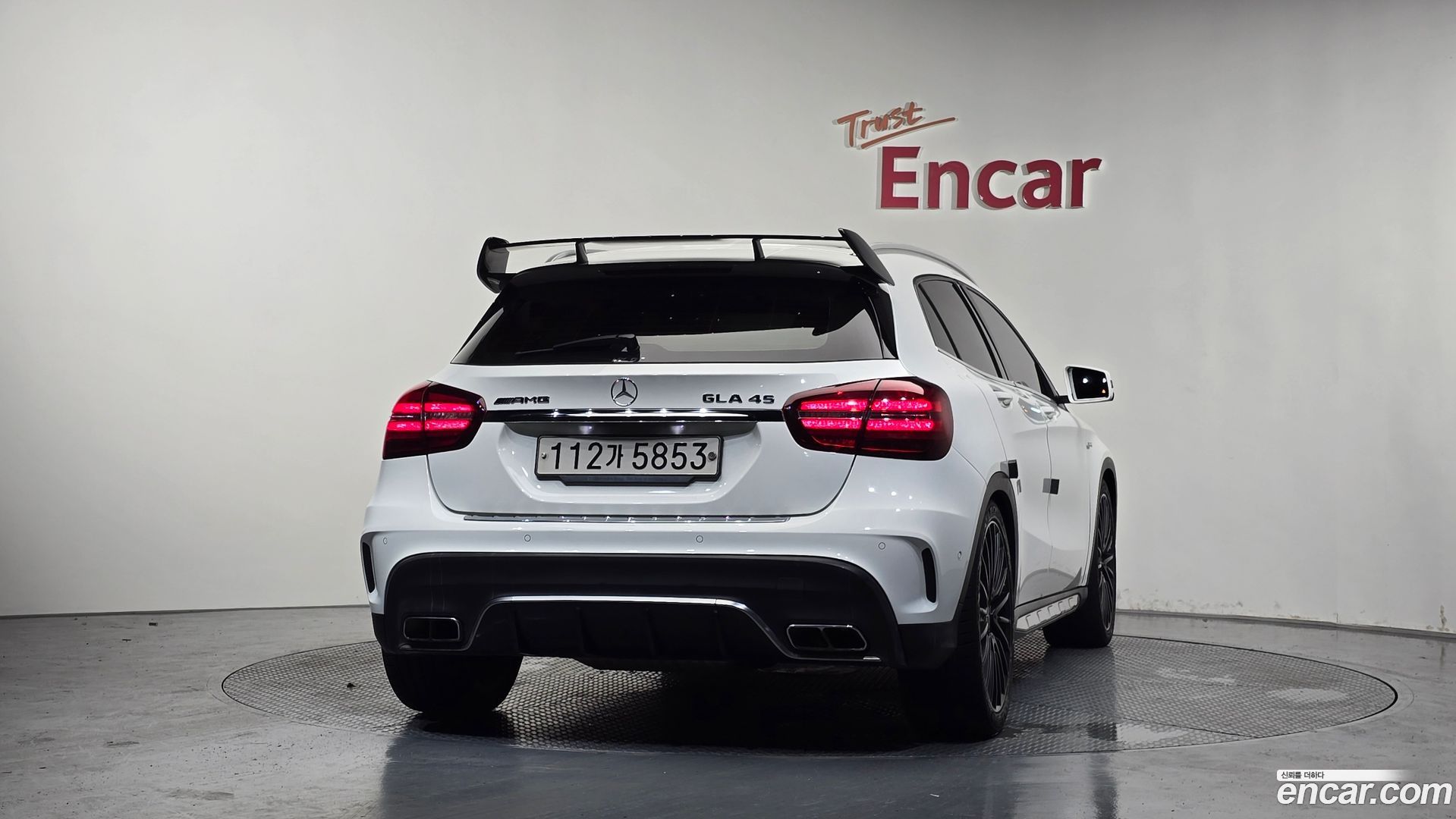 Mercedes-Benz GLA-Class GLA45 AMG 4MATIC 2017