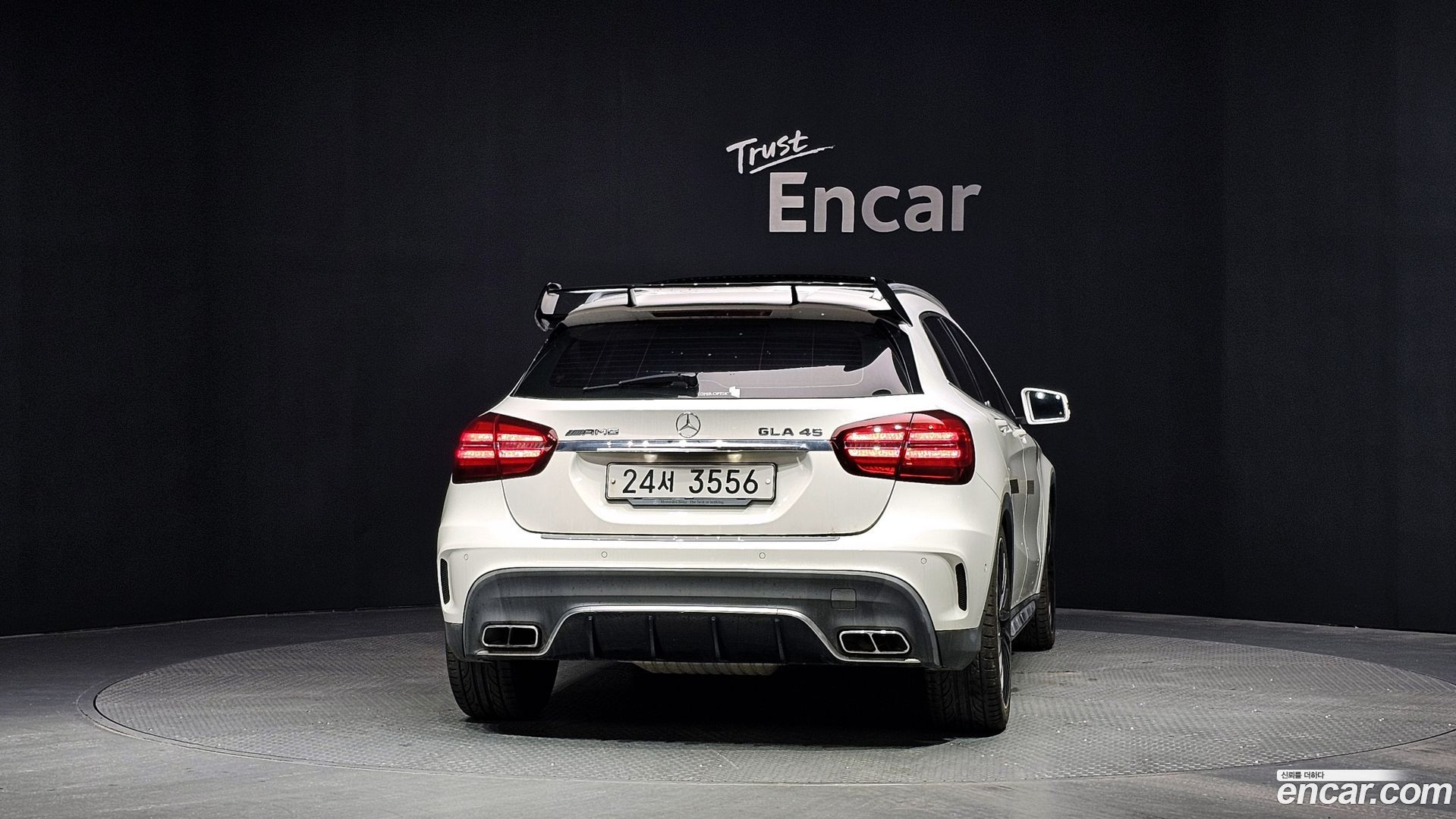 Mercedes-Benz GLA-Class GLA45 AMG 4MATIC 2017