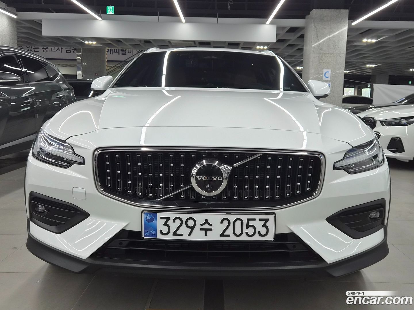 Volvo V60 B5 Ultimate AWD