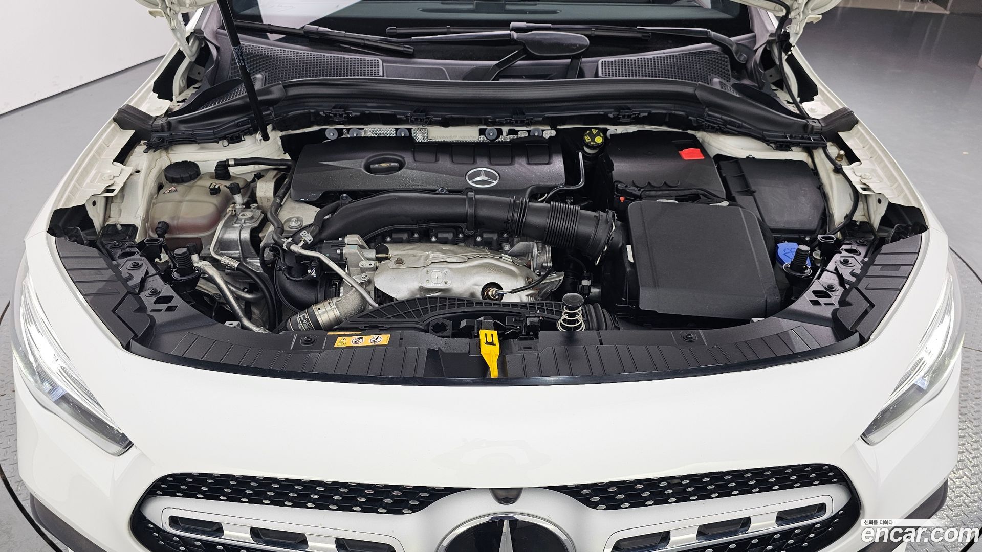 Mercedes-Benz GLA-Class GLA250 4MATIC 2020