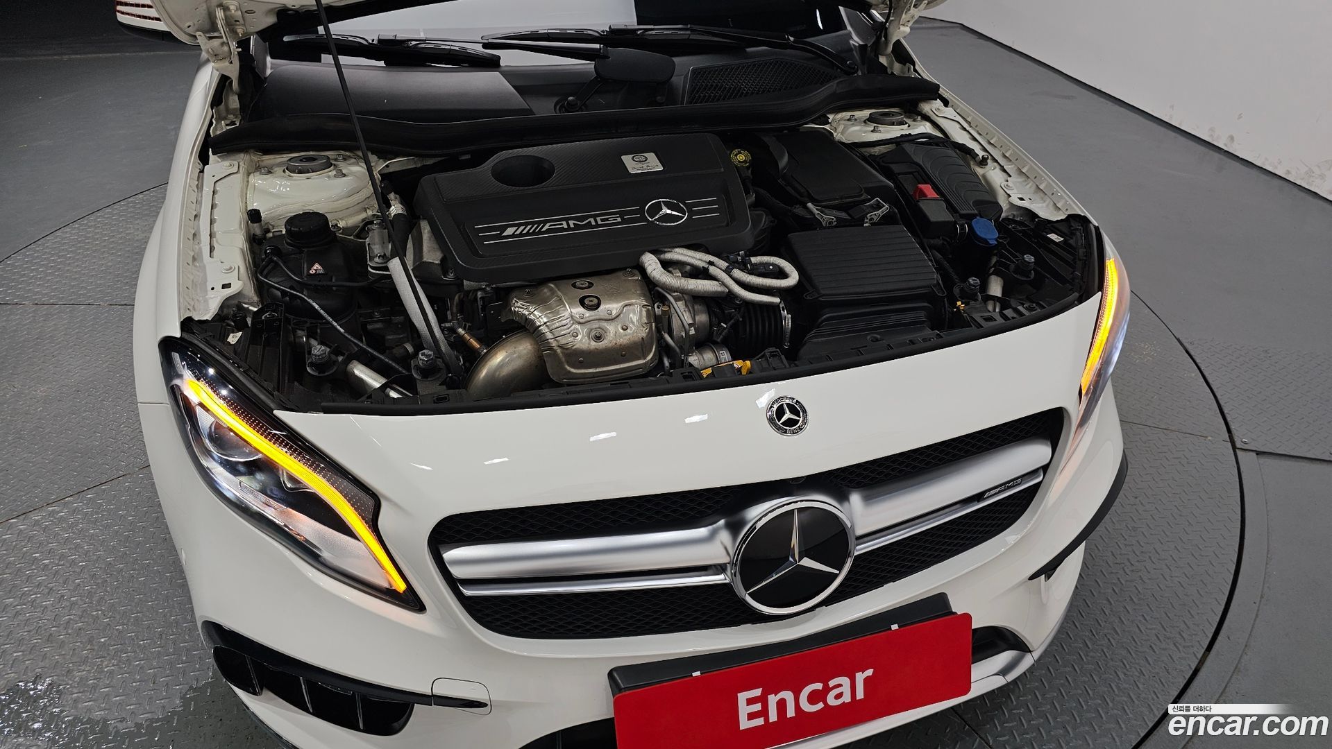Mercedes-Benz GLA-Class GLA45 AMG 4MATIC 2017