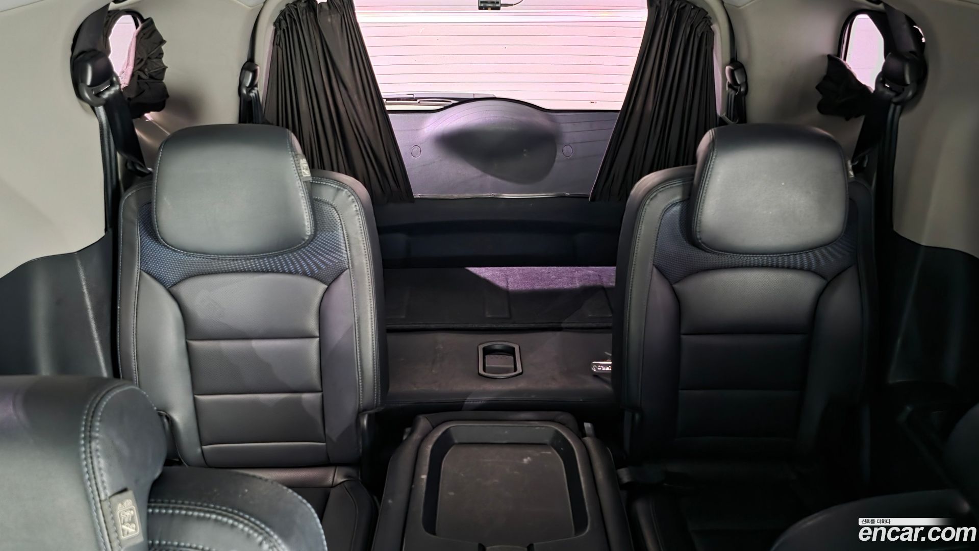 KG Mobility KORANDO 4WD Chateau 9-seater